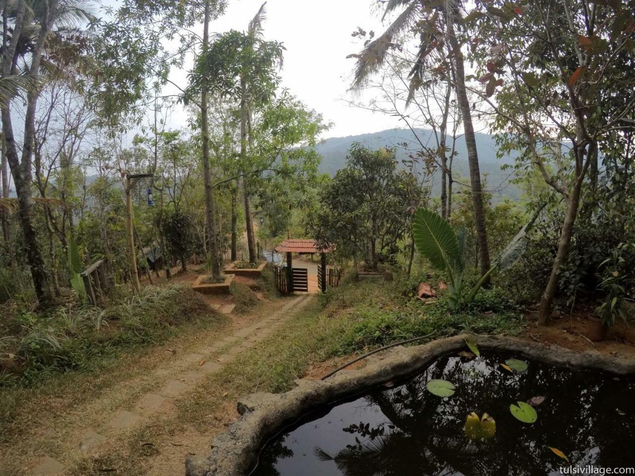 Tulsi Village Resort Munnar Anaviratty Buitenkant foto